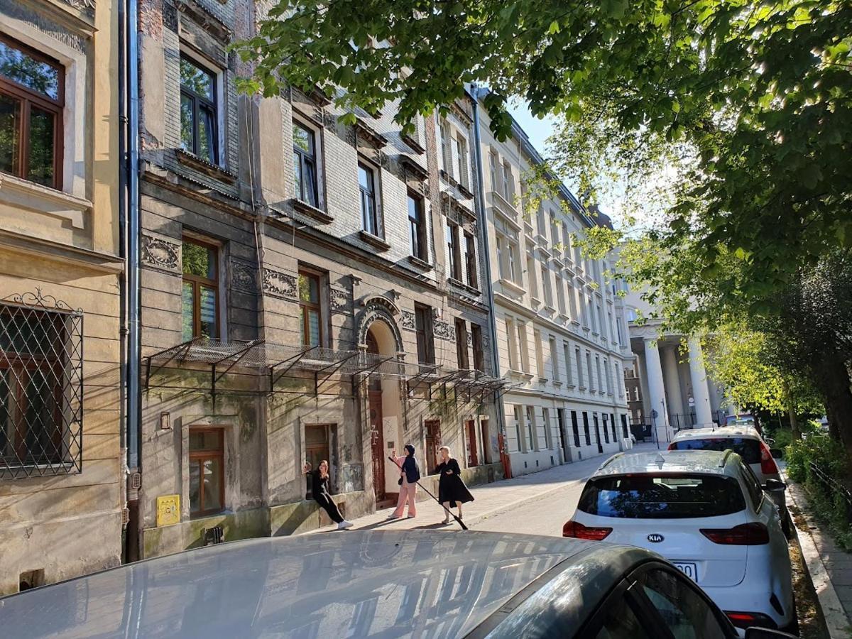 F-3 Krakow Rynek-Wawel O&P Apartfamily — Photos 3